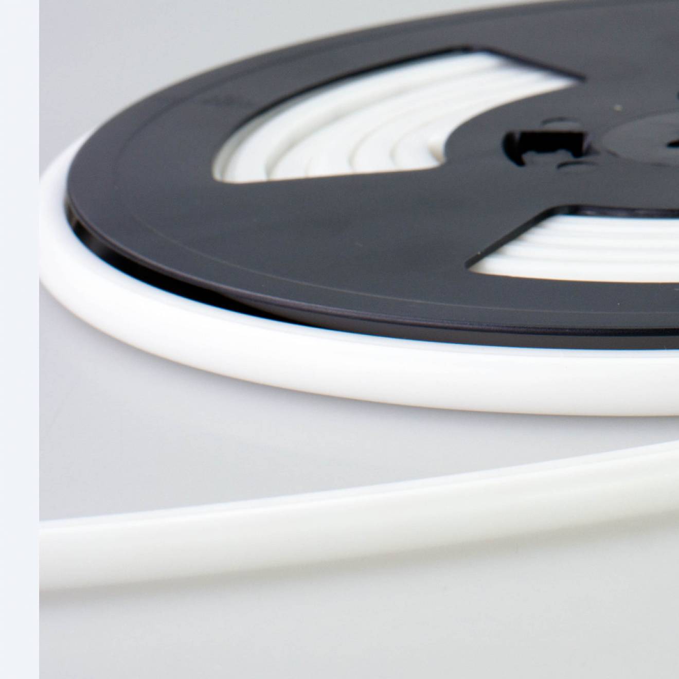 Tira LED Difusor HighCRI SOLAROX® DF1-300-950-HCP blanco 5000K resistente al agua