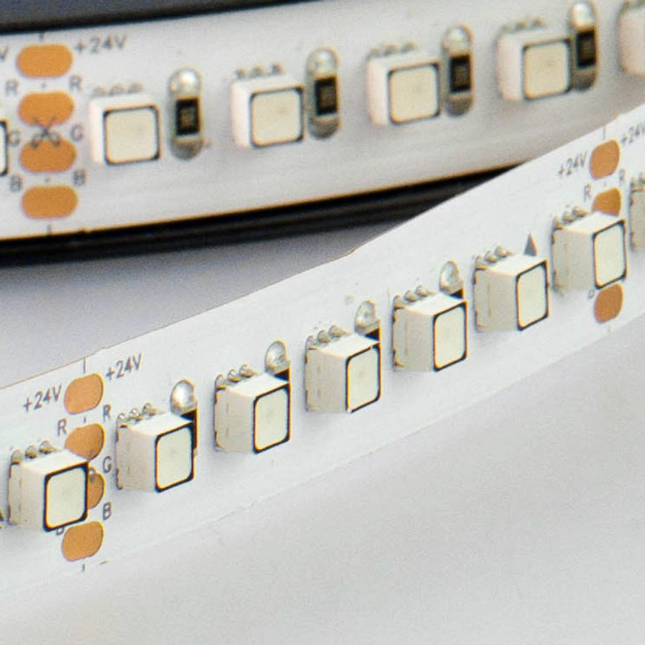 SOLAROX® 24V Power RGB LED Streifen - 5m-Rolle