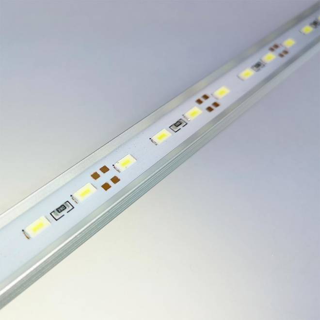 regleta led solarox de aluminio de 50cm blanco resistente al agua
